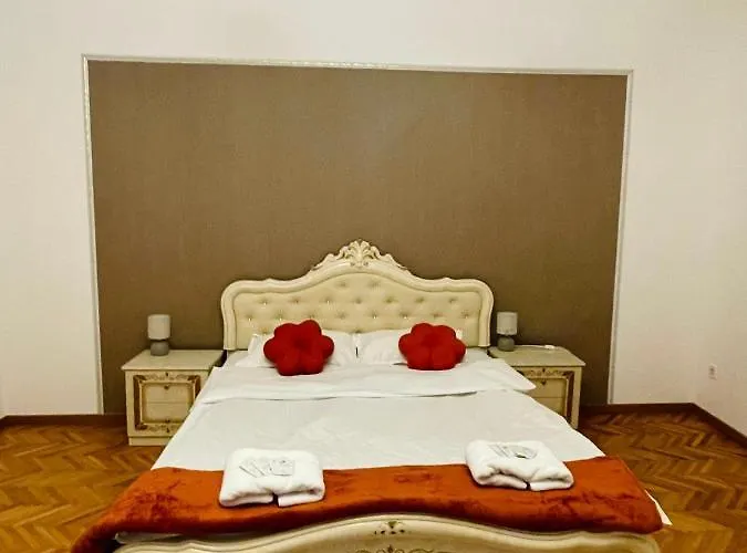 Londof Schei - Downtown